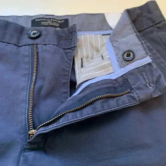 Banana Republic Emerson Chino  Pants 100% Cotton Dark Blue EUC - Picture 6 of 14